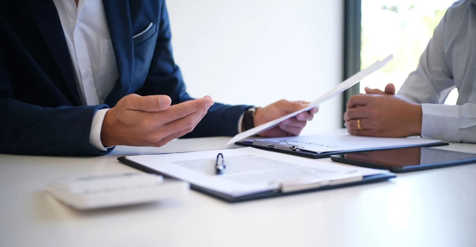 Suzuki_desk_1690263476473